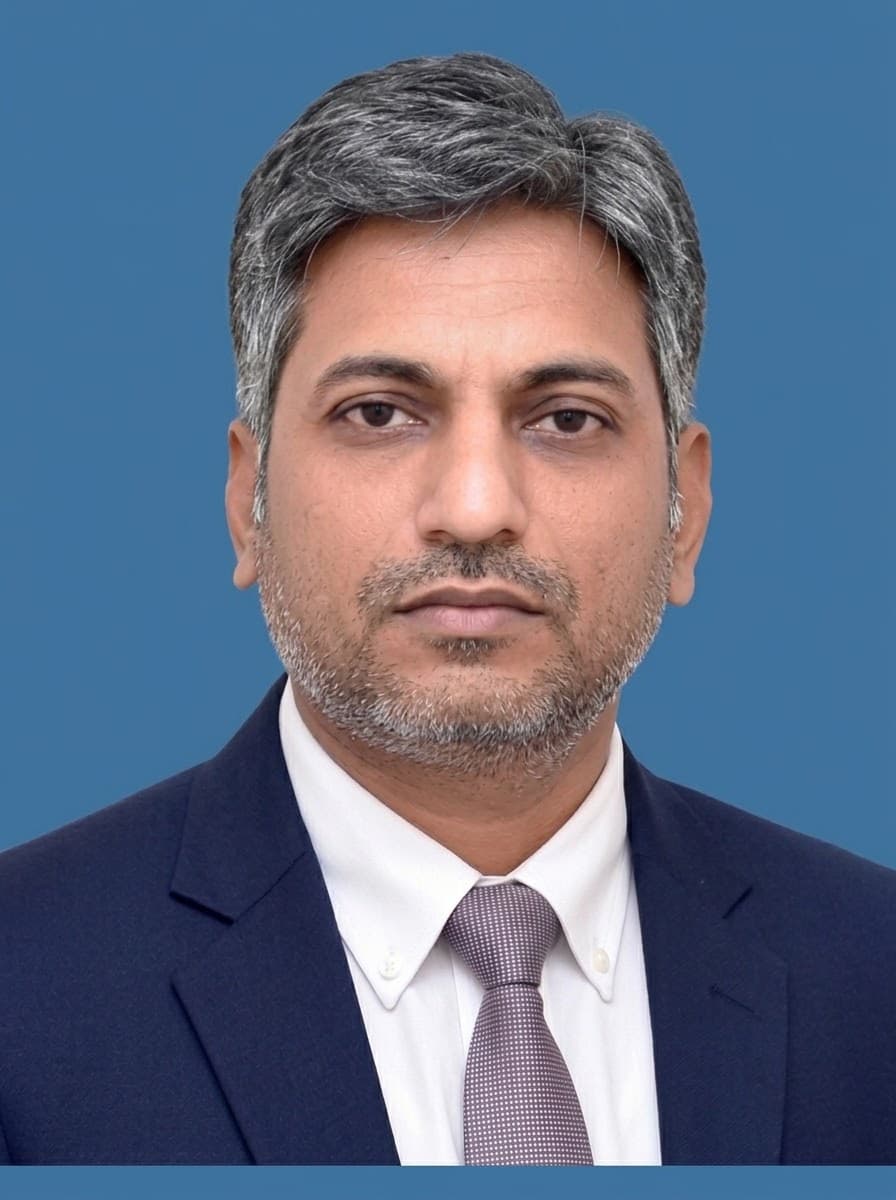Portrait of Asst. Prof. Dr. Ali Iftikhar